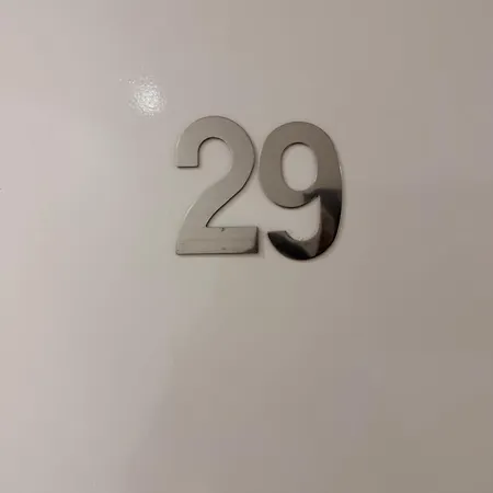 Quartos - Almirante Reis 4 Andar *