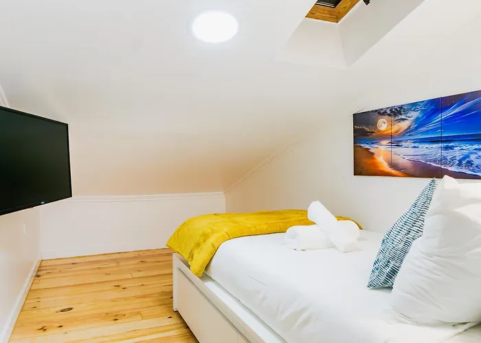 Quartos - Almirante Reis 4 Andar Homestay *